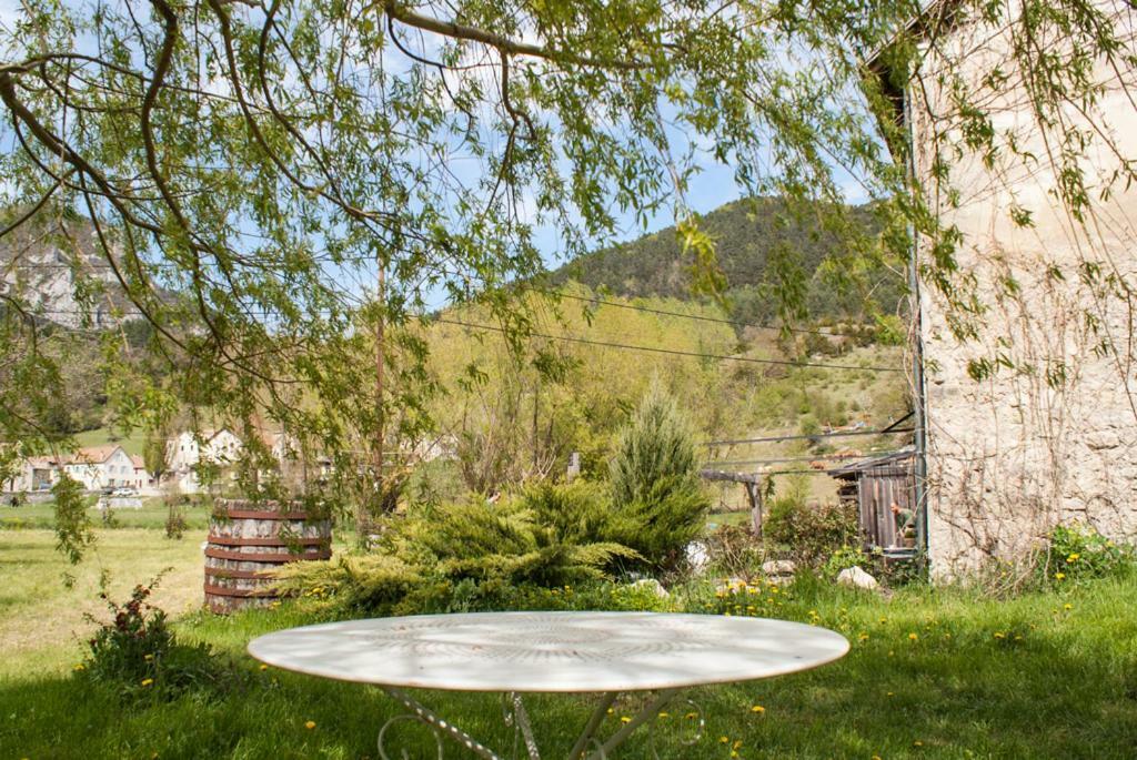 Bed and Breakfast Le Colombier Glandage Экстерьер фото