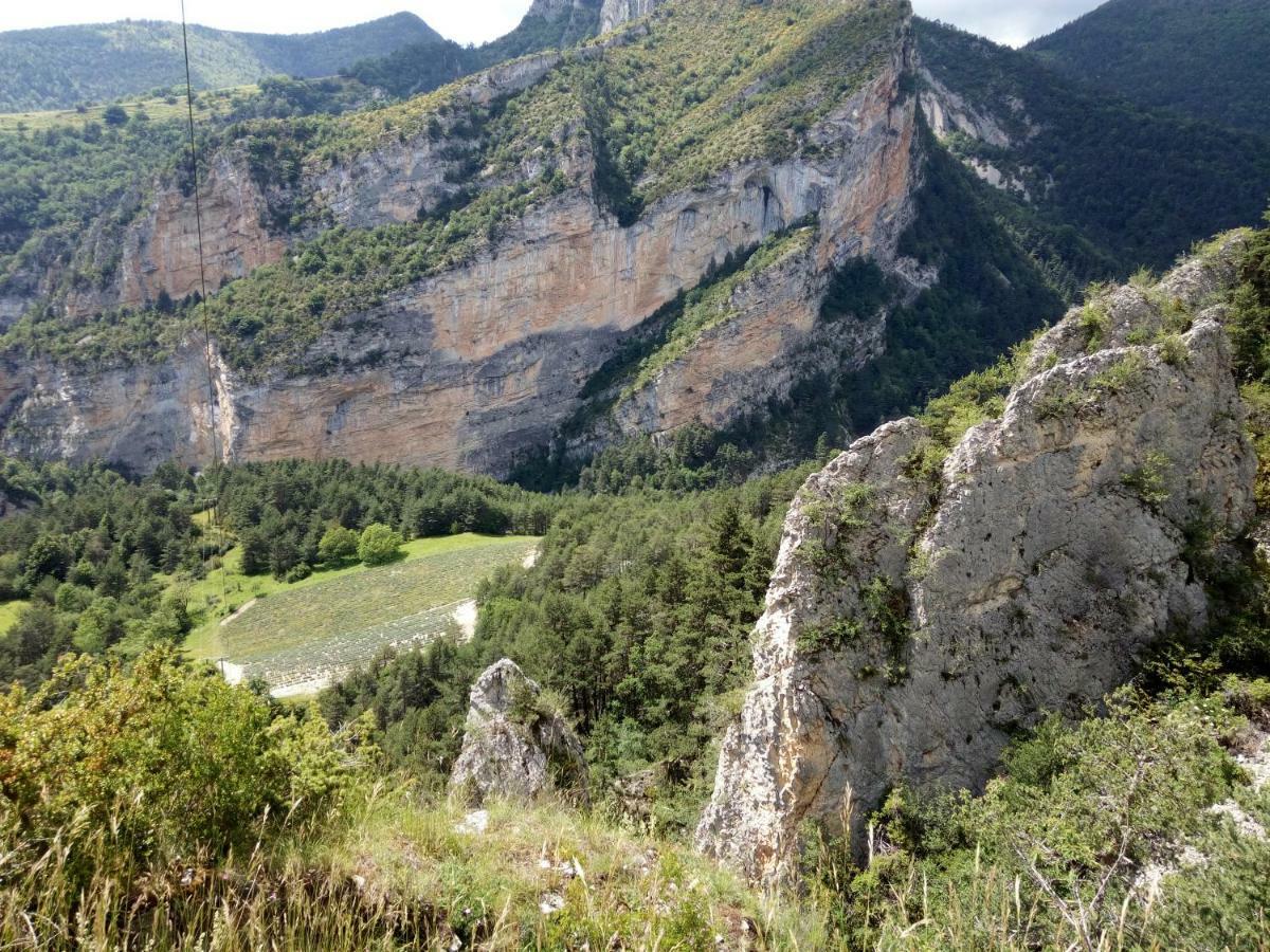 Bed and Breakfast Le Colombier Glandage Экстерьер фото