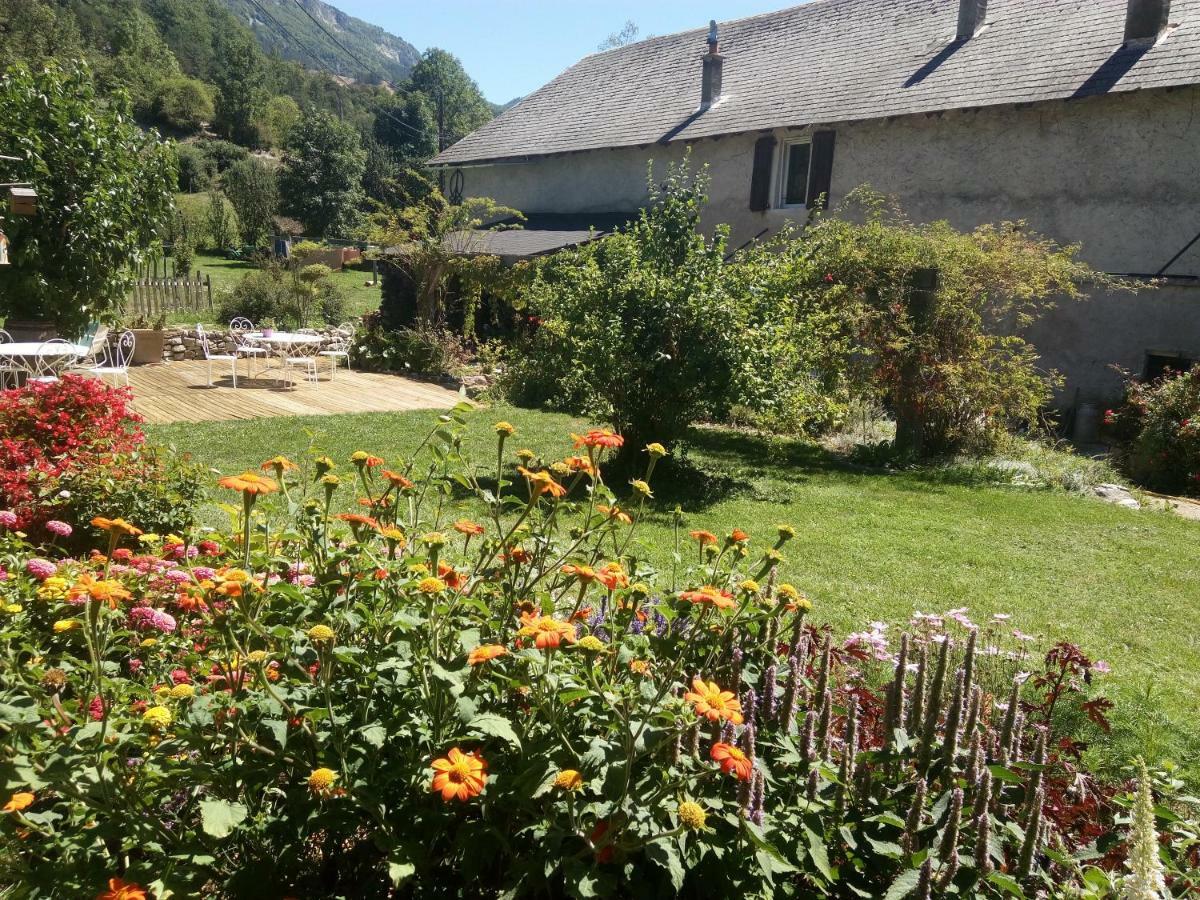 Bed and Breakfast Le Colombier Glandage Экстерьер фото